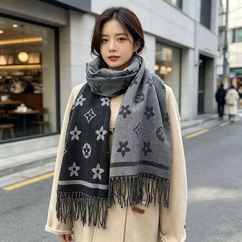 Infinity Scarf Knit - Стильный женский шарф с национальным узором,