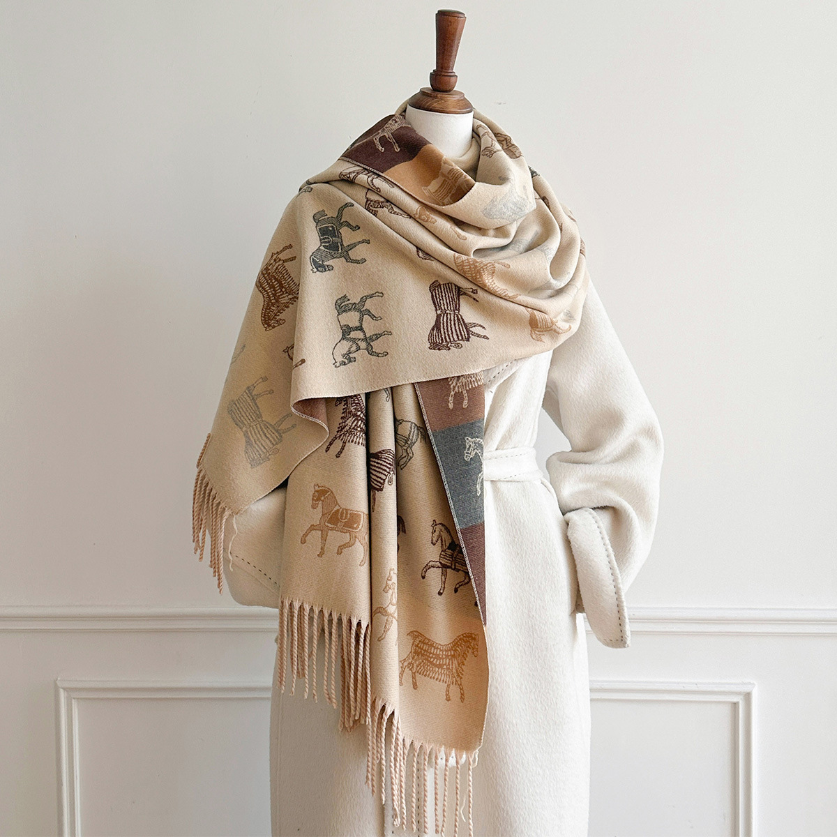 Зимний шарф для женщин, роскош – обзор и цена Woven Scarf Blanket