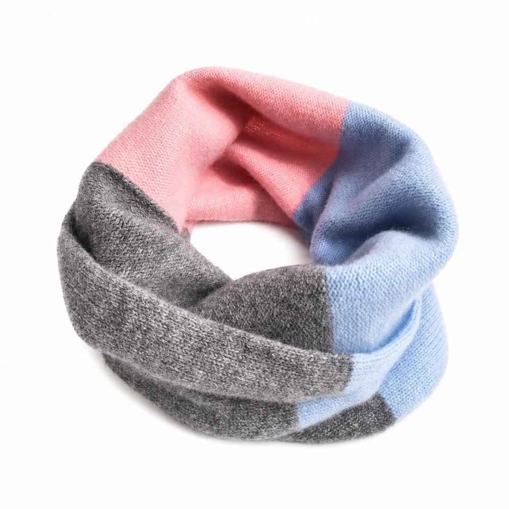 Мягкий вязаный шарф с цветными – обзор и цена Infinity Scarf Knit