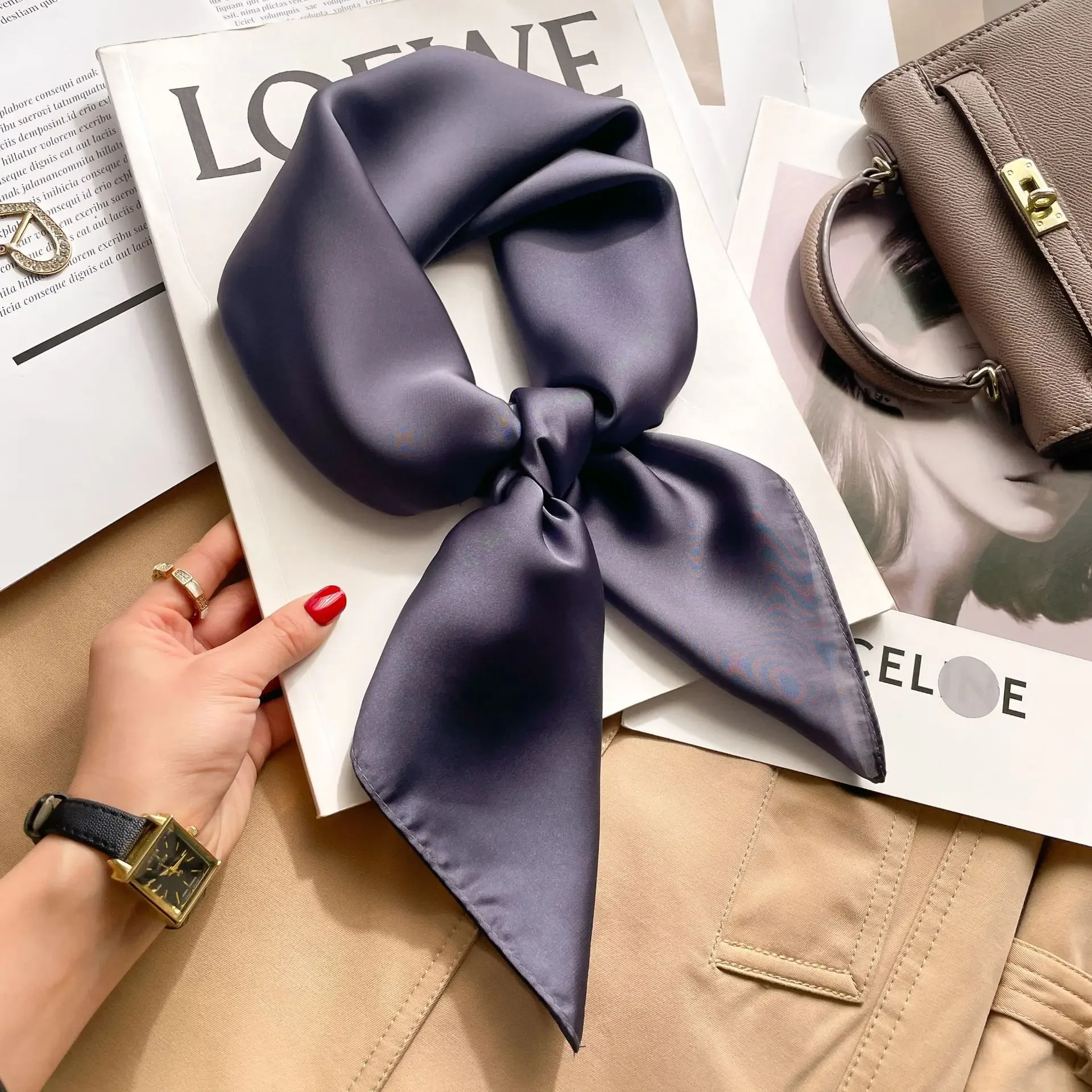 Шелковый атласный платок-хиджа – обзор и цена Scarf Silk Square