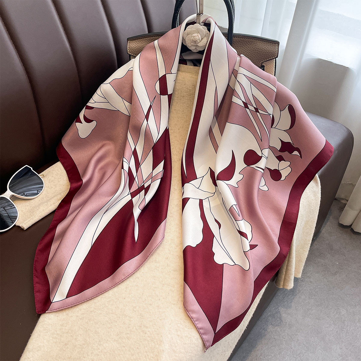 Роскошный квадратный шарф 90*9 – обзор и цена Scarf Silk Square