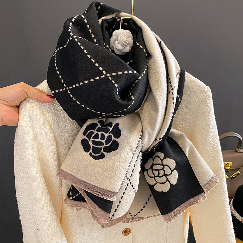Зимний шарф для женщин, роскош – обзор и цена Woven Scarf Blanket