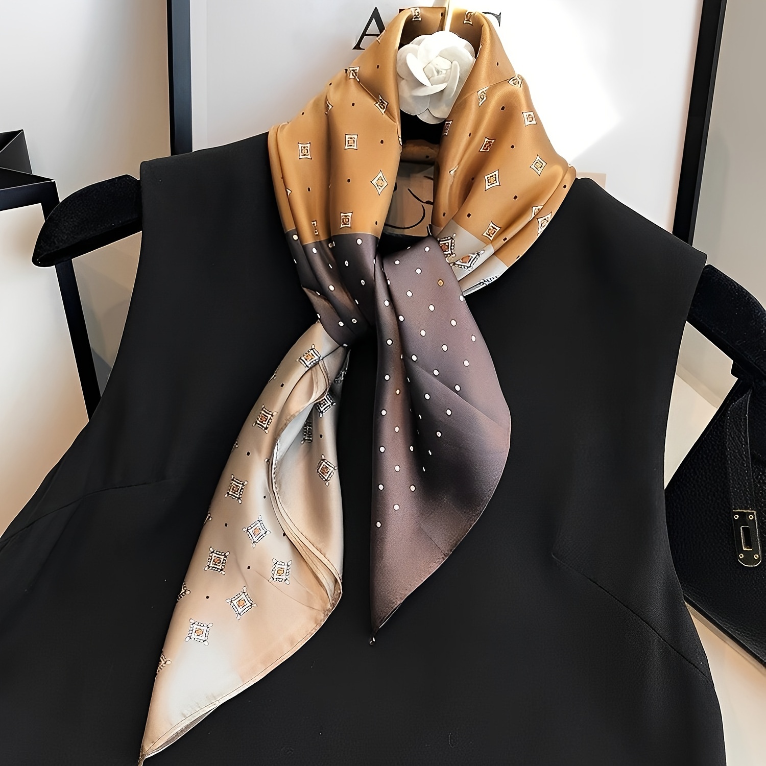 25,59-дюймовый квадратный шарф – обзор и цена Scarf Silk Square